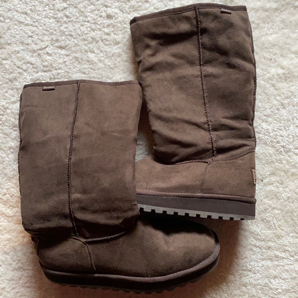 Sketchers Boots